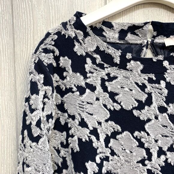 LOFT Blue White Floral Long Sleeve Mock Neck Top Large NWT - Picture 4 of 6
